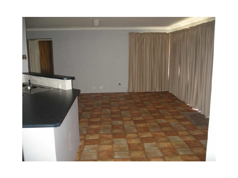 77 Grey Street, York WA 6302