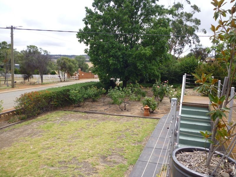 28 Fraser Street, York WA 6302