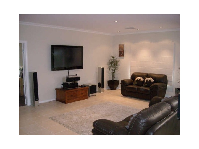 9 Elizabeth Street, York WA 6302