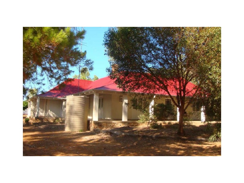 71 Vincent Street, Beverley WA 6304