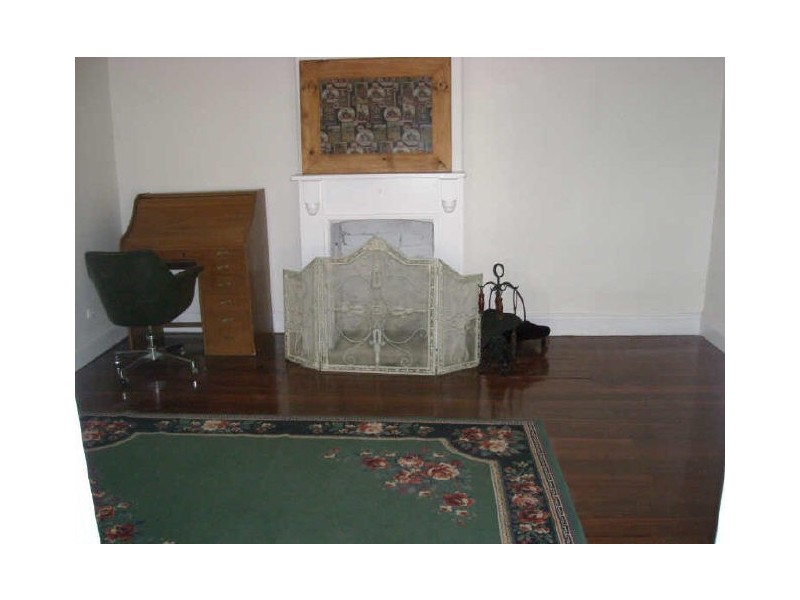 71 Vincent Street, Beverley WA 6304