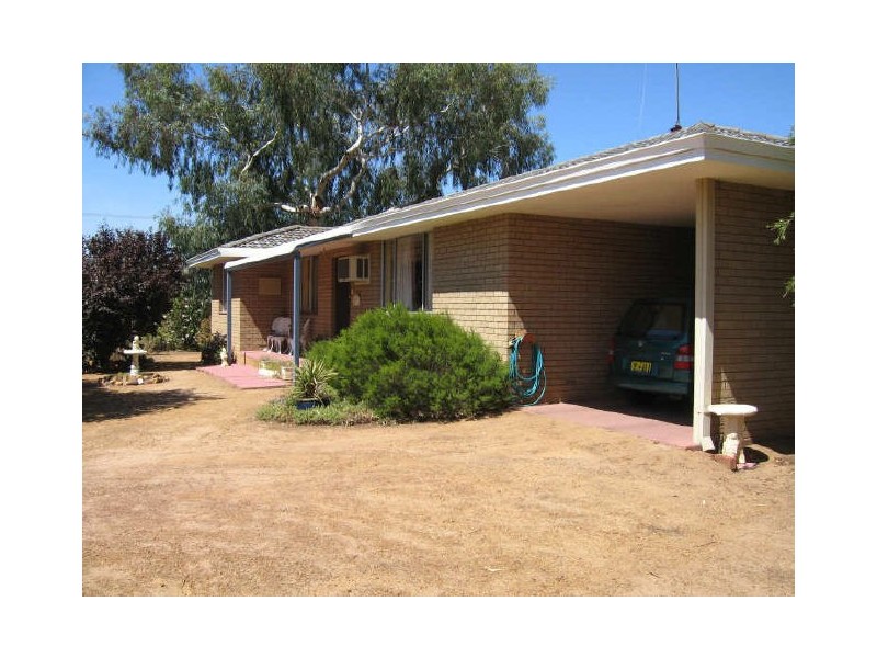 1 Maud St, York WA 6302