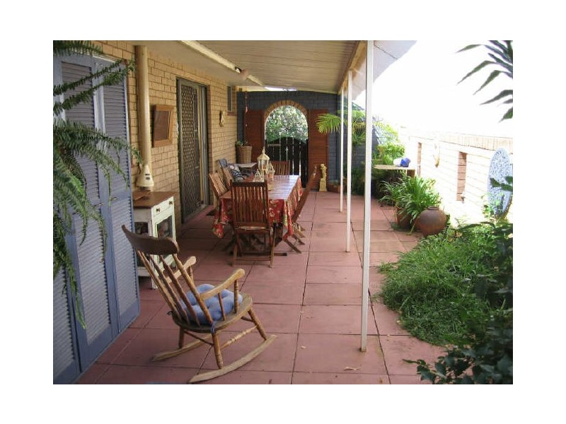 1 Maud St, York WA 6302