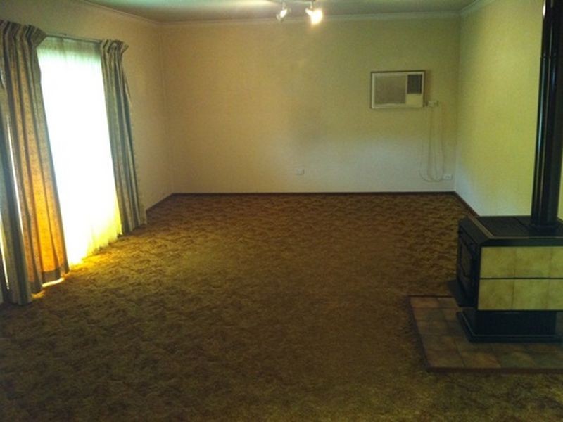 8 View Street, York WA 6302