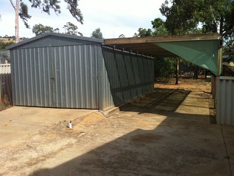 8 View Street, York WA 6302