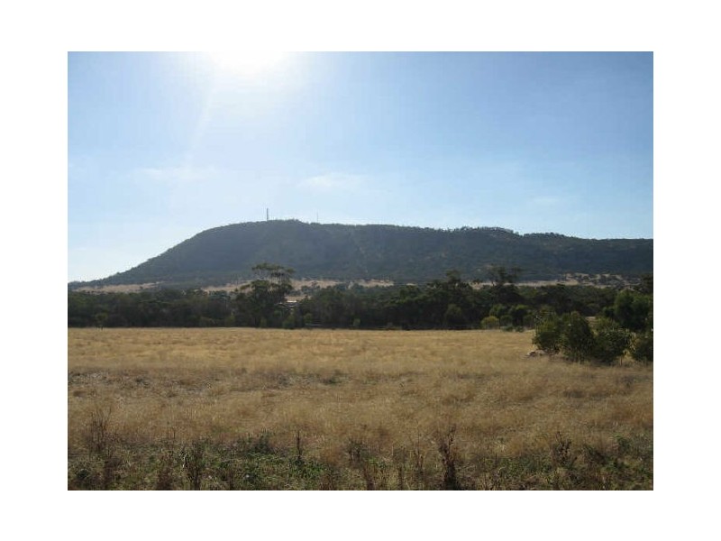 9 Foreman Road, York WA 6302