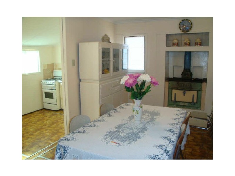 84 Lukin Street, Beverley WA 6304