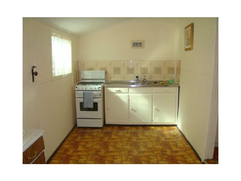 84 Lukin Street, Beverley WA 6304