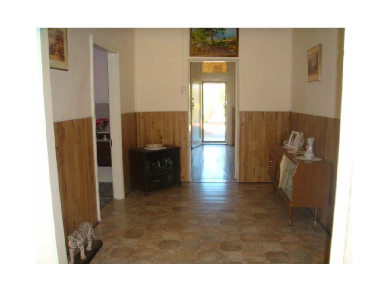 84 Lukin Street, Beverley WA 6304