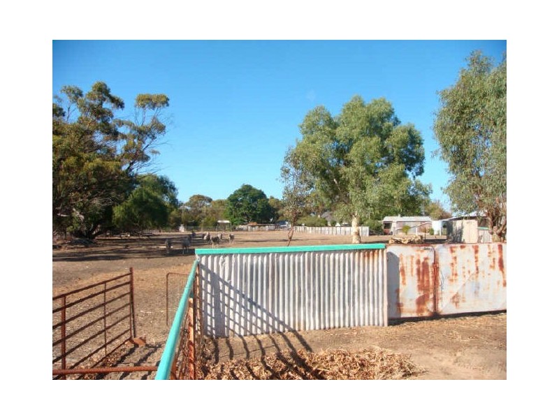 84 Lukin Street, Beverley WA 6304