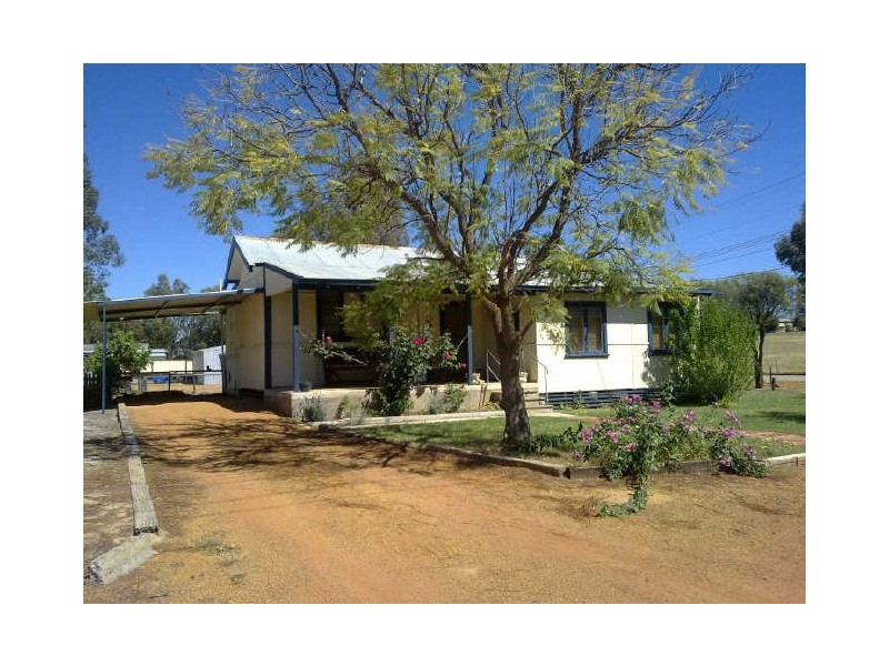 15 Smith Street, Beverley WA 6304