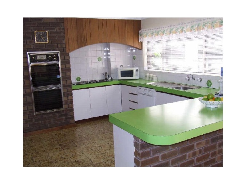 2 Scott Street, York WA 6302