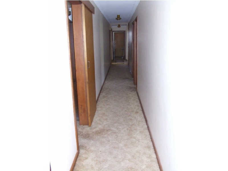 2 Scott Street, York WA 6302