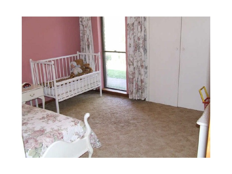 2 Scott Street, York WA 6302