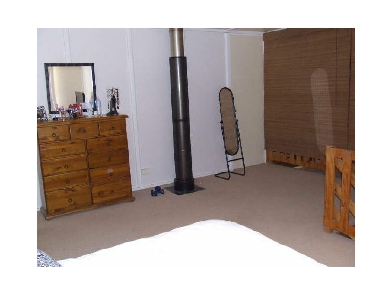 61 Railway Road, York WA 6302