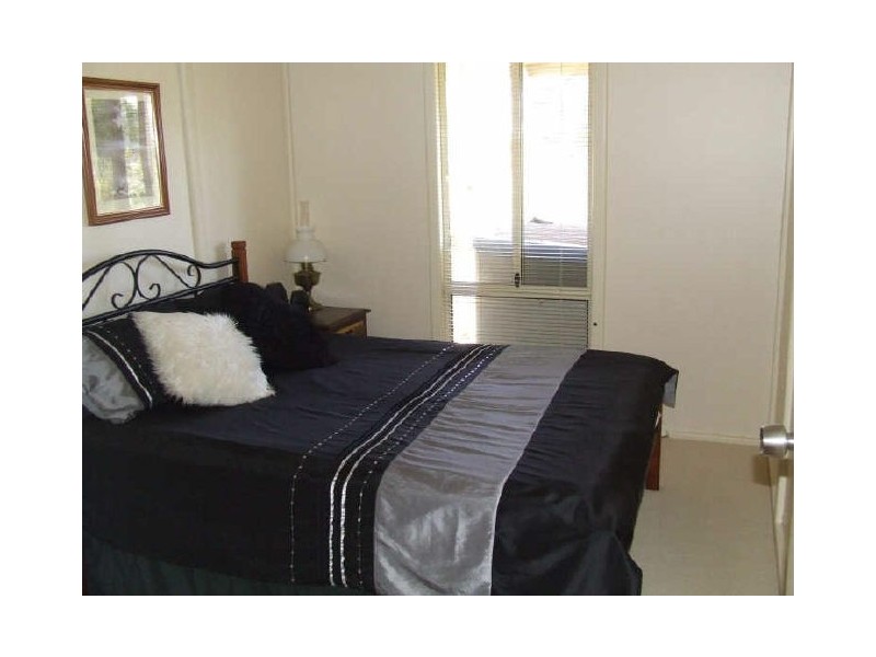 61 Railway Road, York WA 6302