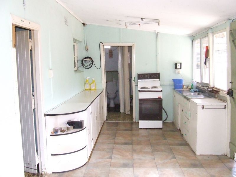 3 Steere Road, York WA 6302