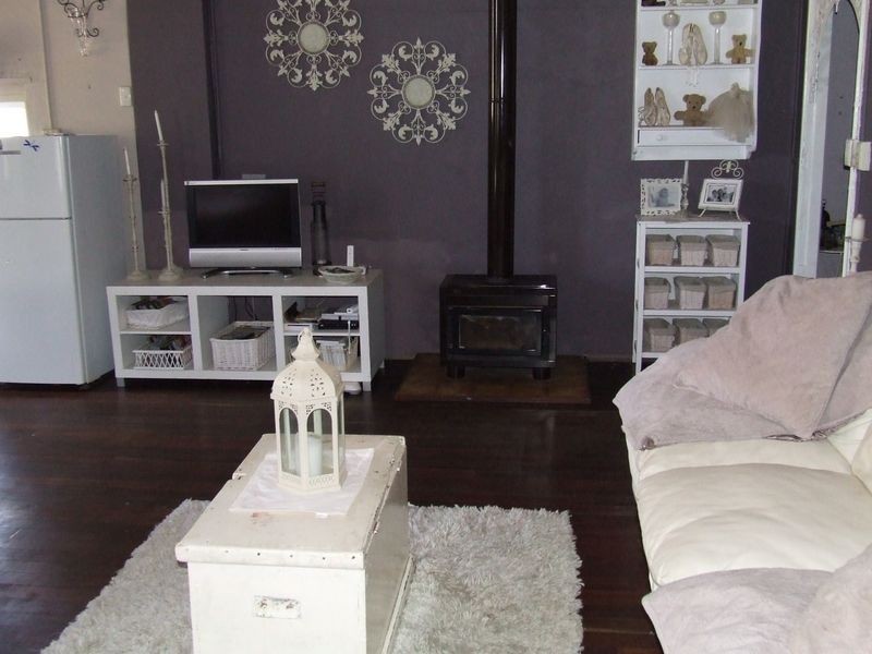 10 Ford Street, York WA 6302