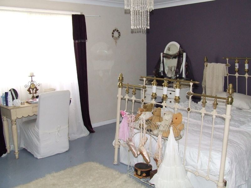 10 Ford Street, York WA 6302