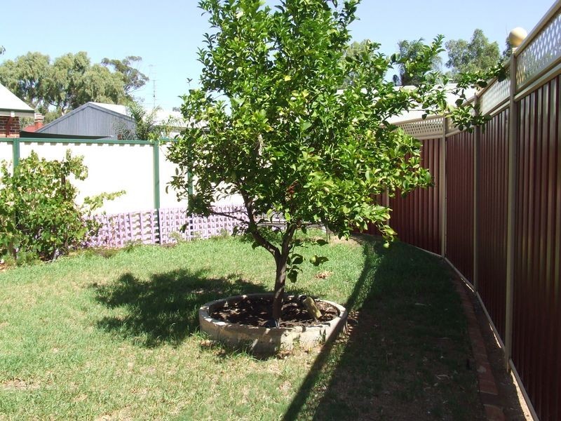 1/75 Avon Terrace, York WA 6302