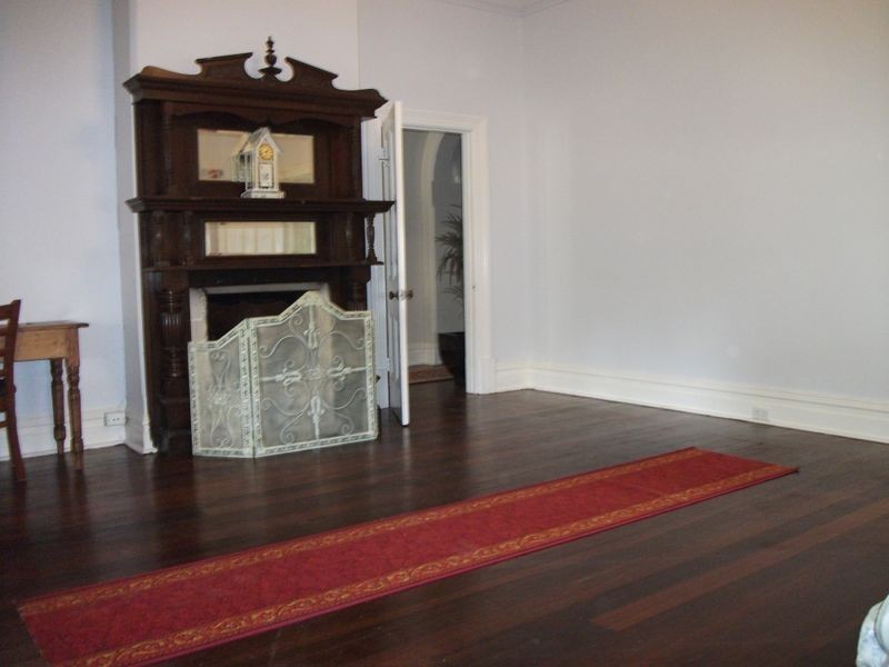 60 Newcastle Street, York WA 6302