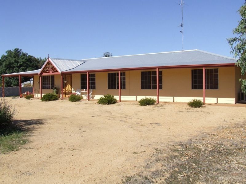 37 Bland Road, York WA 6302