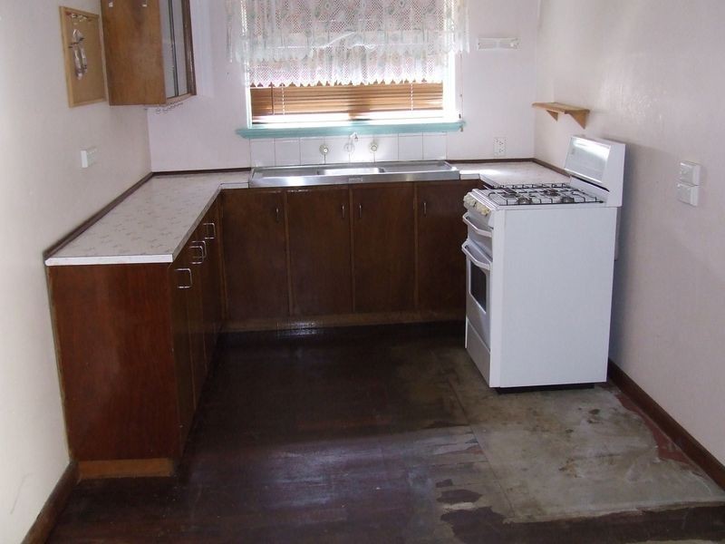 4 Avon Street, Quairading WA 6383