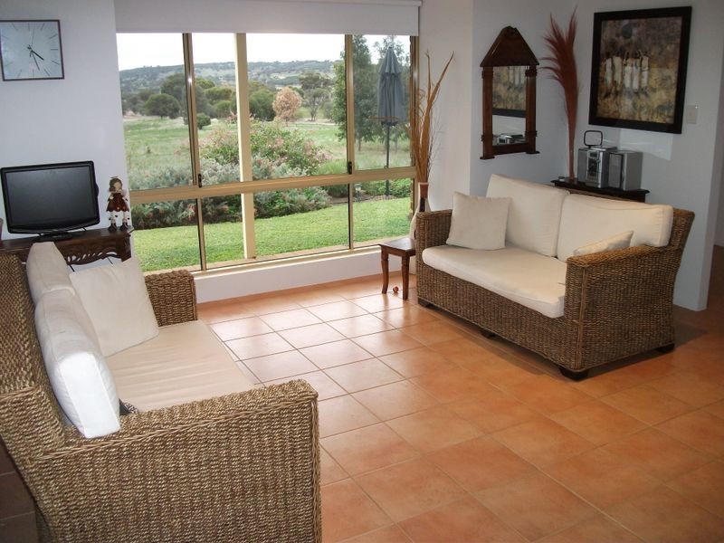 152 Rudall Road, York WA 6302