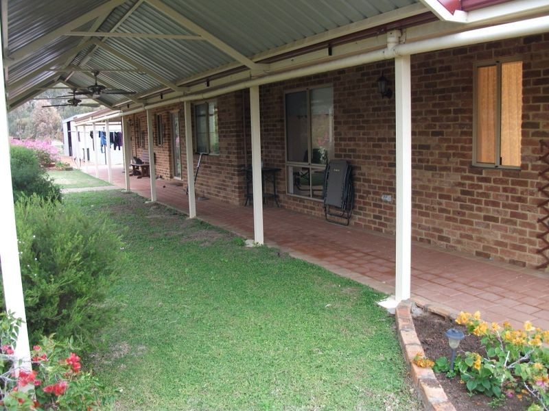 152 Rudall Road, York WA 6302