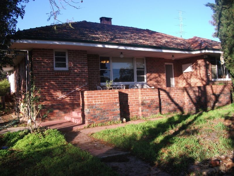 14 Clifford Street, York WA 6302