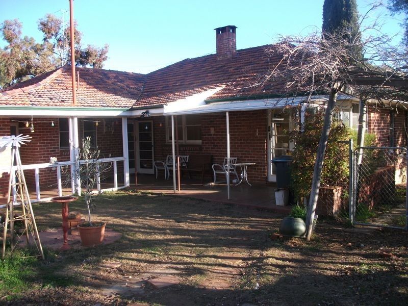 14 Clifford Street, York WA 6302