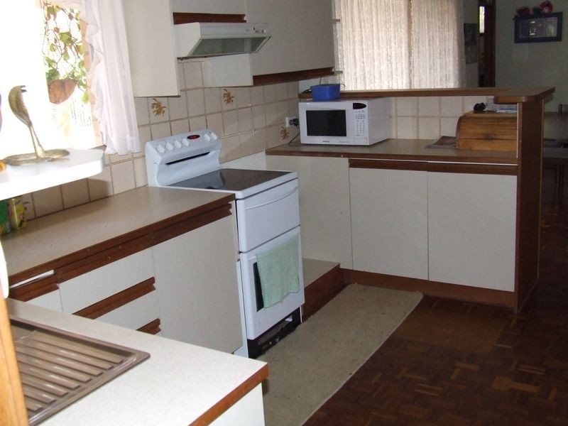 20 Fraser Street, York WA 6302