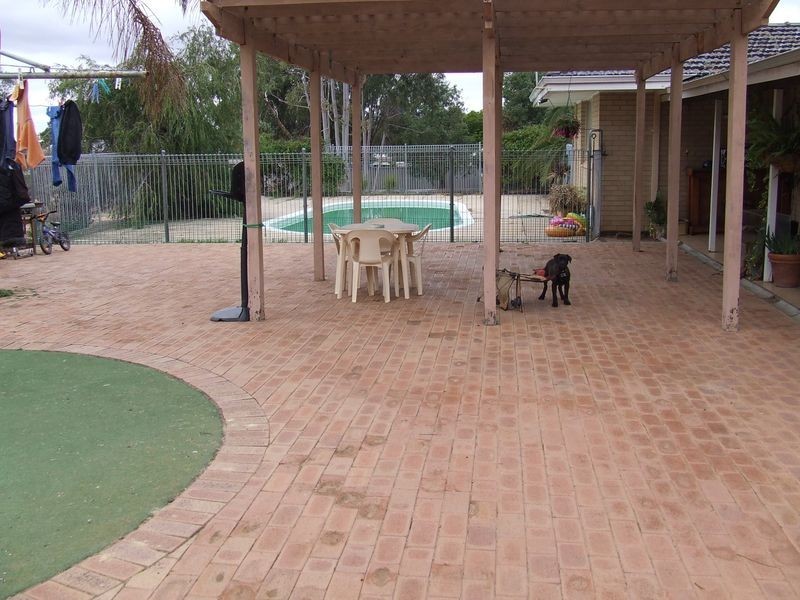 20 Fraser Street, York WA 6302