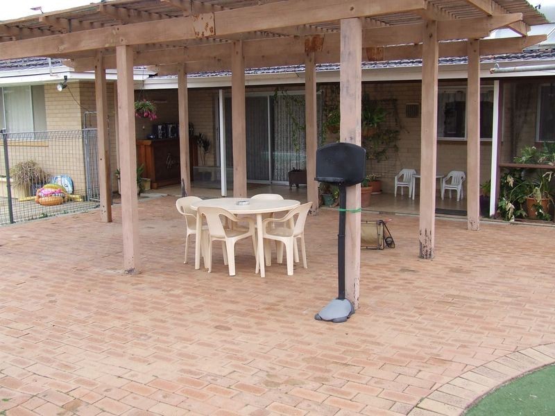 20 Fraser Street, York WA 6302