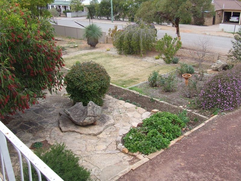 20 Fraser Street, York WA 6302