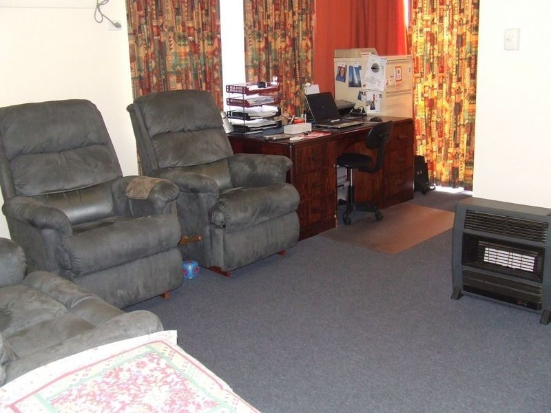 86 Brooking Street, Beverley WA 6304