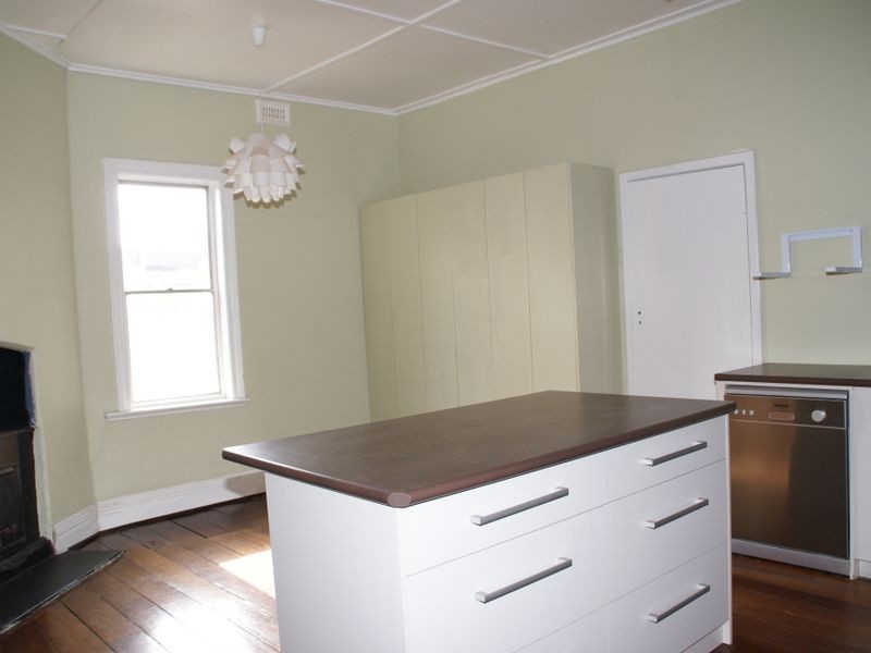 58 Suburban Road, York WA 6302