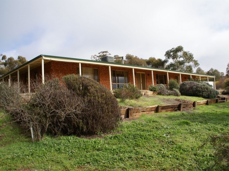 96 Osborne Road, York WA 6302