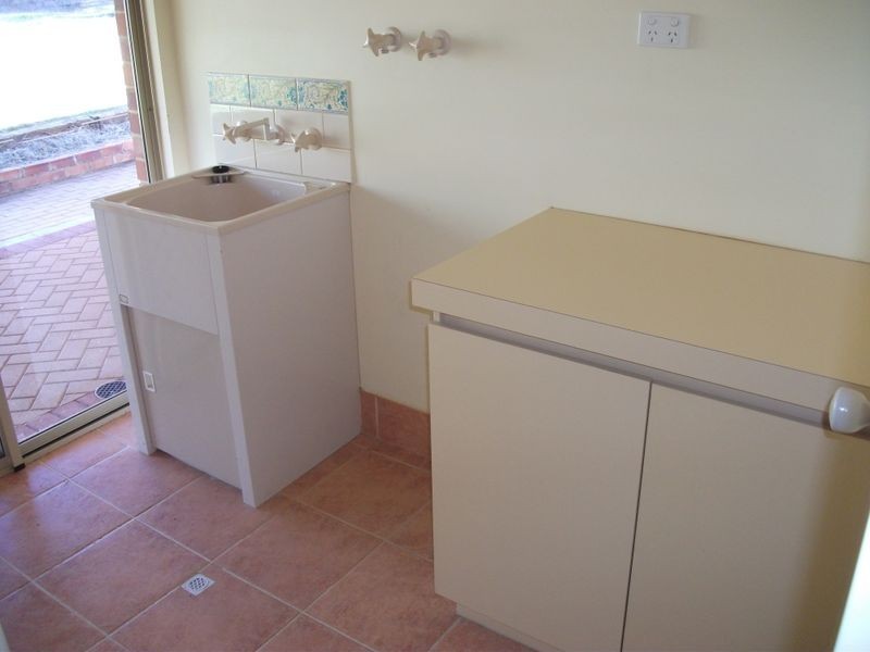 96 Osborne Road, York WA 6302