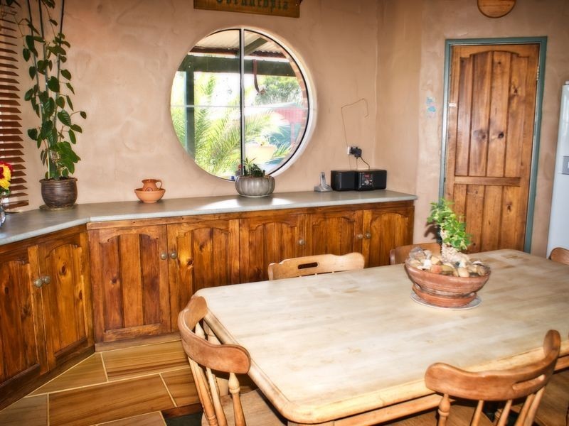 6 Steere Road, York WA 6302