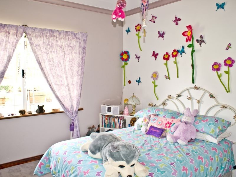 6 Steere Road, York WA 6302