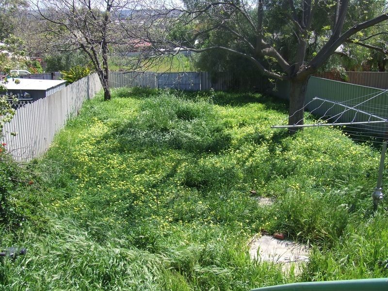 42 Herbert Road, York WA 6302