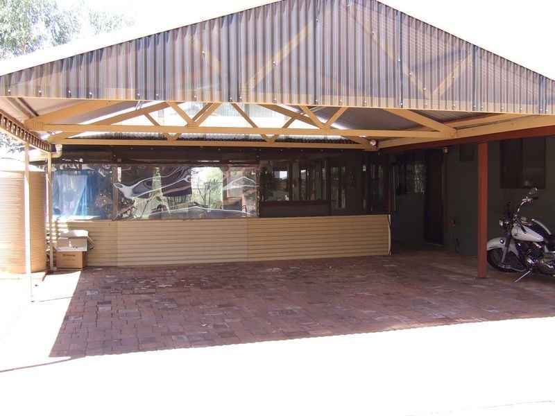 68 Newcastle Street, York WA 6302