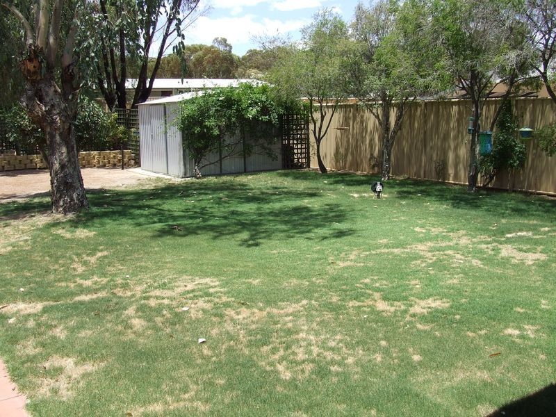 68 Newcastle Street, York WA 6302