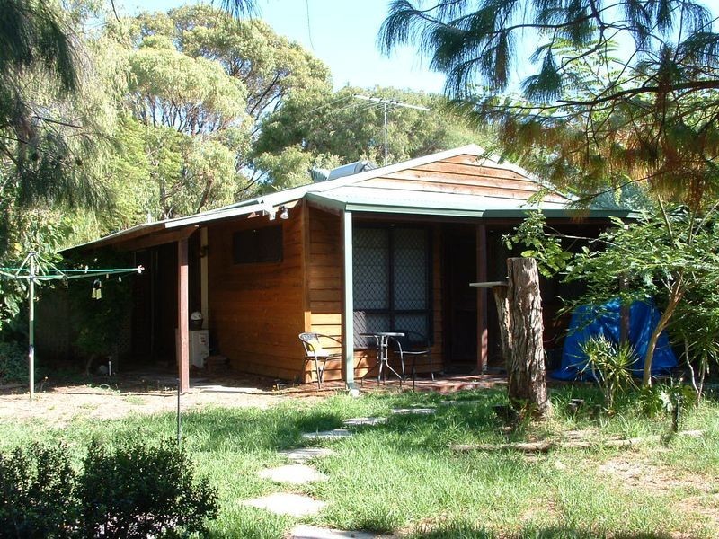 24 Flinders Street, Falcon WA 6210