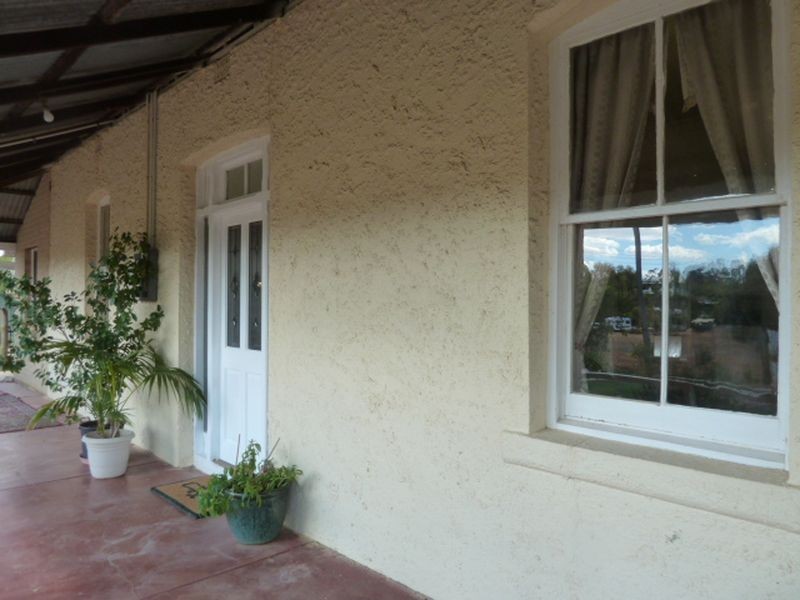 30 Ulster Rd, York WA 6302