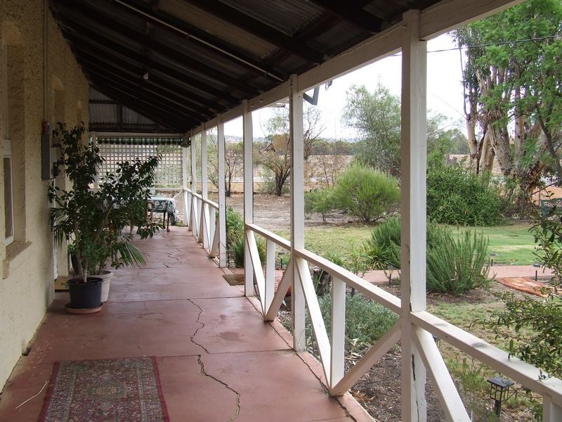 30 Ulster Rd, York WA 6302