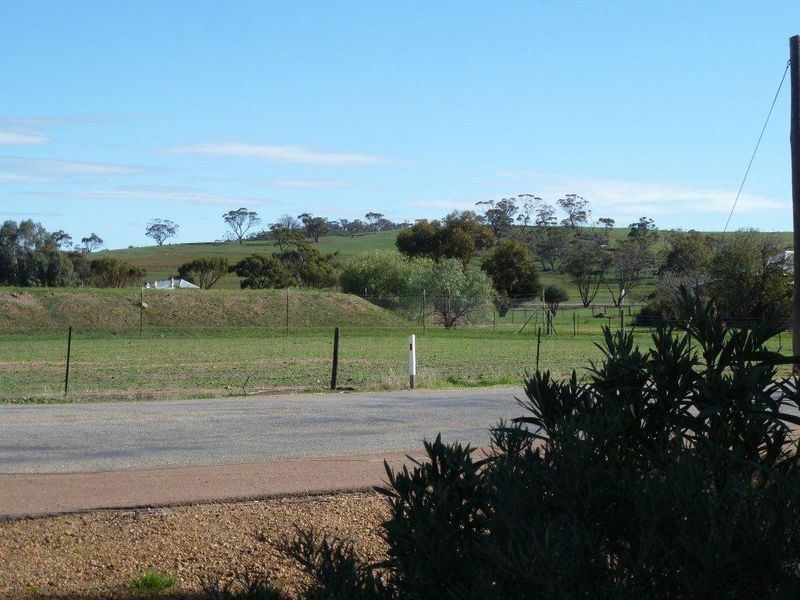 30 Ulster Rd, York WA 6302