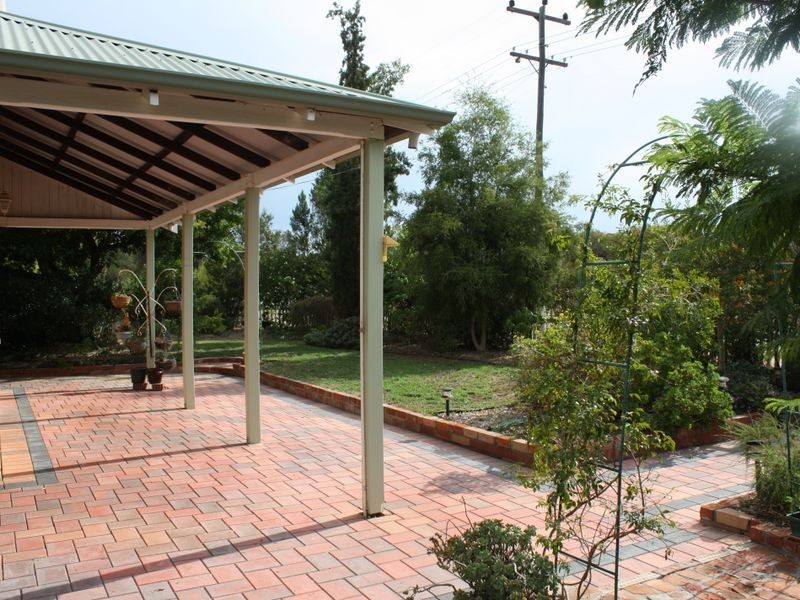 23 Henrietta Street, York WA 6302