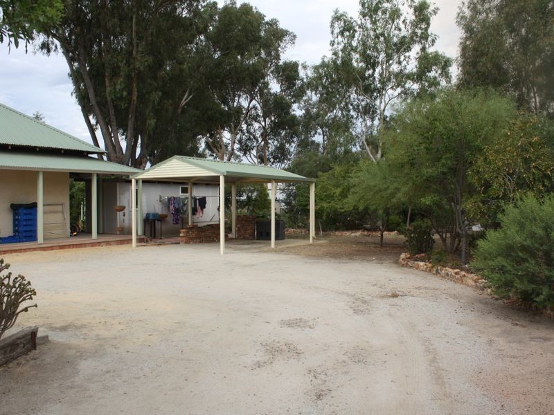 23 Henrietta Street, York WA 6302